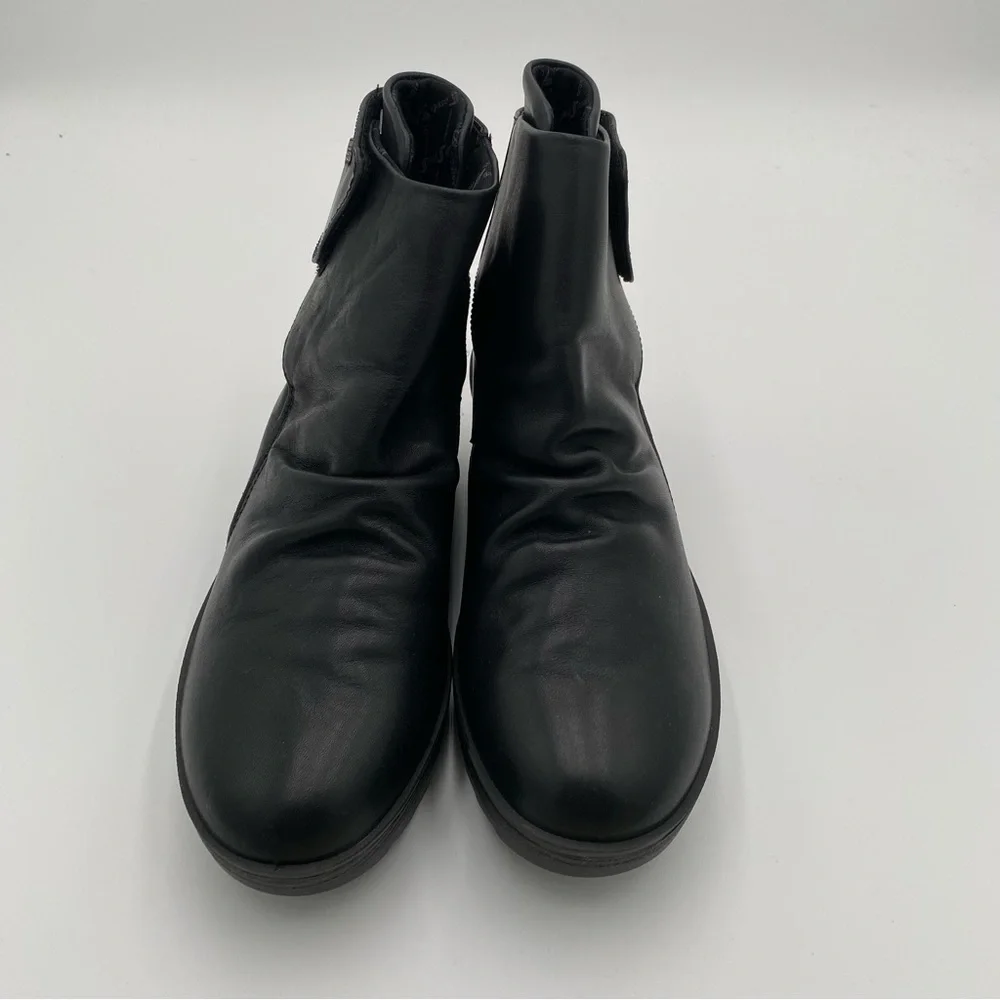 IGI&CO Women's Leather Wedge Heeled Ankle Booties Boots Shoes Black 6.5 (NWOT)